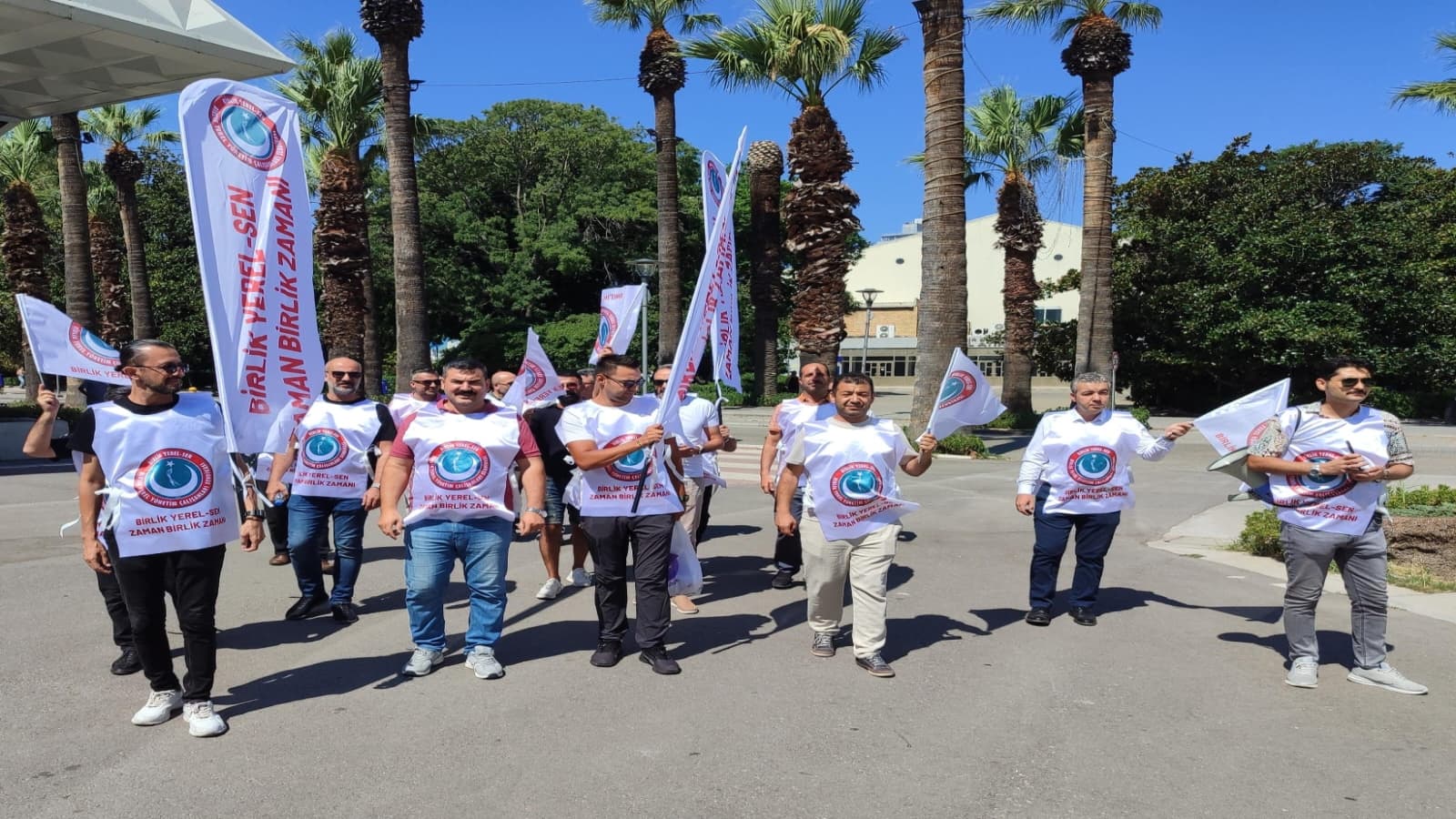 ARKA BAHÇEDE NELER OLUYOR - Görsel 1